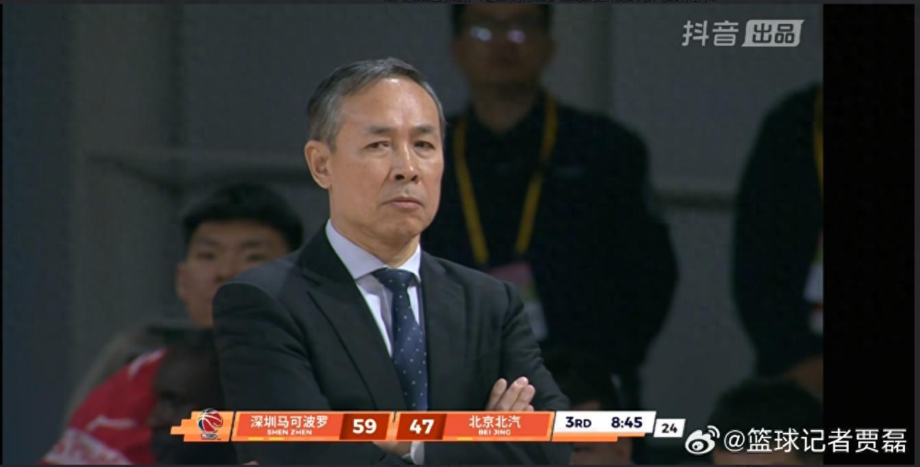 忍无可忍！许利民怒斥：吊儿郎当耍大牌，球迷：疑似指国内这2人